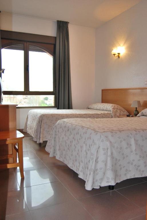 Hostal Cazalegas Ngoại thất bức ảnh