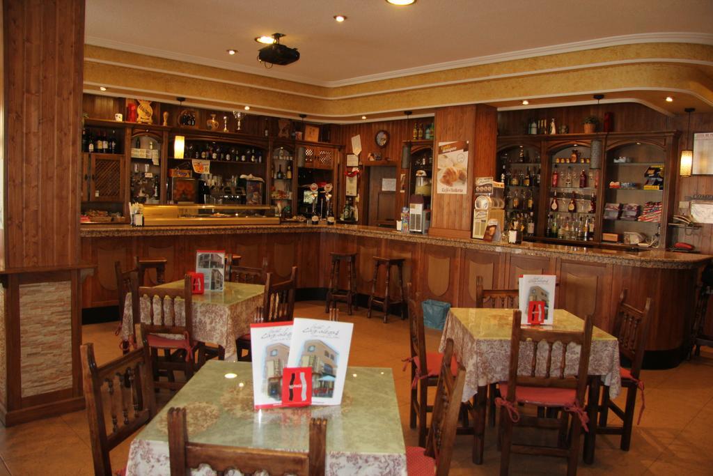 Hostal Cazalegas Ngoại thất bức ảnh