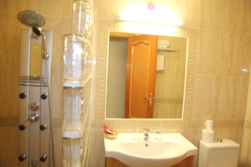 Hostal Cazalegas Ngoại thất bức ảnh
