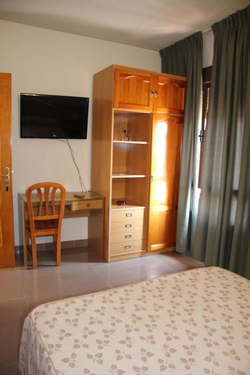 Hostal Cazalegas Ngoại thất bức ảnh